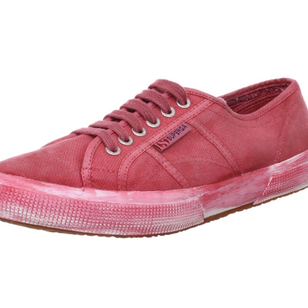 SUPERGA • Vintage Washed Coral Shoe